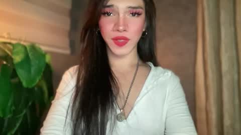 QUEEN online show from 04.02.26