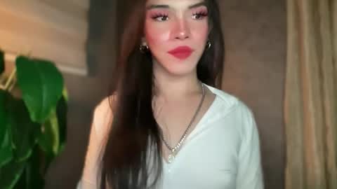 QUEEN online show from 04.04.26