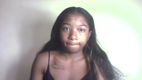 queennaya online show from 07.06.26