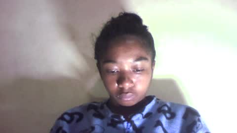 queennaya online show from 08.01.26