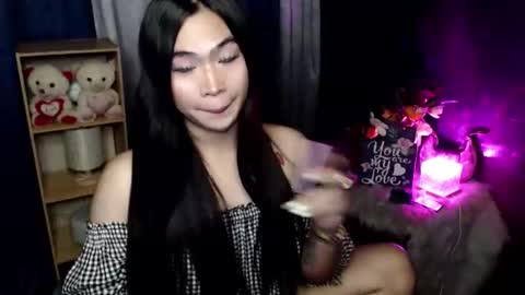 Snapshot of queenofcum169xx chatting on 04.29.26 Mikka online show from 04.29.26