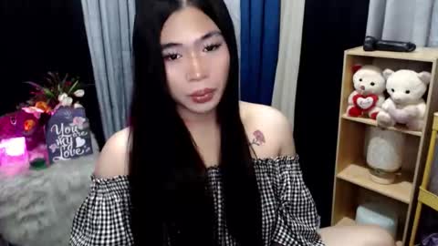 Snapshot of queenofcum169xx chatting on 05.03.26 Mikka online show from 05.03.26