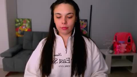 Snapshot of queenofthesense chatting on 11.10.25 Patricia online show from 11.10.25