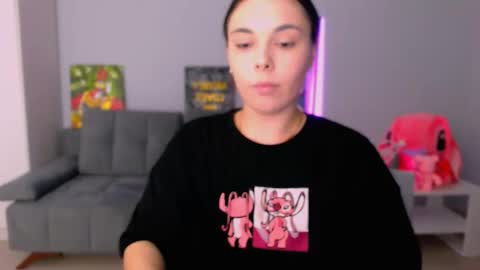 Snapshot of queenofthesense chatting on 11.13.25 Patricia online show from 11.13.25