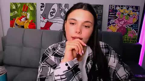 Snapshot of queenofthesense chatting on 03.05.26 Patricia online show from 03.05.26