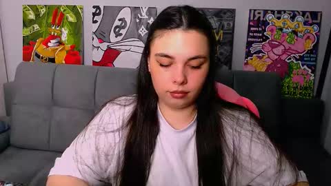 Snapshot of queenofthesense chatting on 03.10.26 Patricia online show from 03.10.26