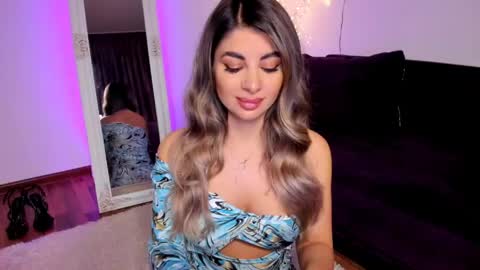Queennofyuredreams online show from 04.18.26