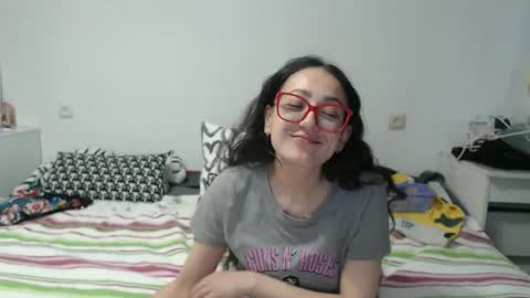 Snapshot of queensofiaqueen chatting on 04.08.26 queensofiaqueen online show from 04.08.26