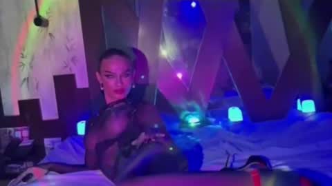 ValentinaMoone online show from 11.16.25