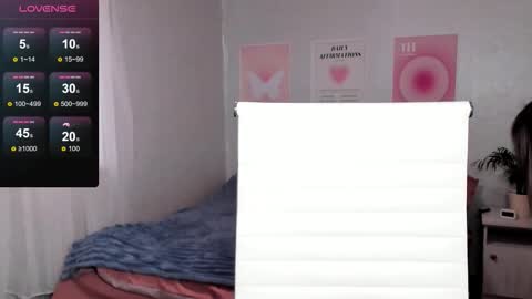 Snapshot of queitsharm_ chatting on 01.18.26 Anna online show from 01.18.26