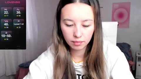 Snapshot of queitsharm_ chatting on 02.06.26 Anna online show from 02.06.26