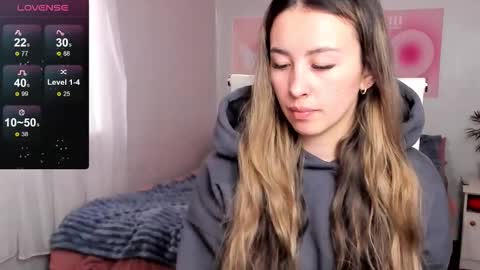 Snapshot of queitsharm_ chatting on 02.11.26 Anna online show from 02.11.26