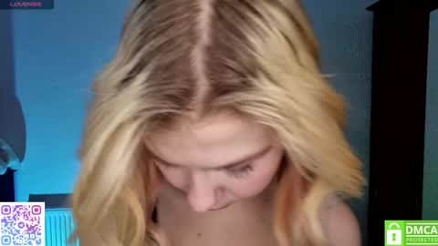 Snapshot of quennabrucker chatting on 02.21.26 Tate online show from 02.21.26