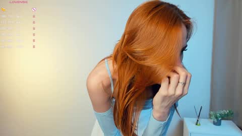 Snapshot of quennaedger chatting on 01.05.25 Fiona online show from 01.05.25