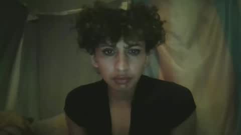 Mia online show from 02.20.26