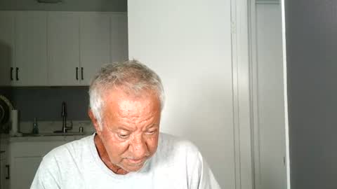 Snapshot of quest_one chatting on 06.24.26 Jim online show from 06.24.26
