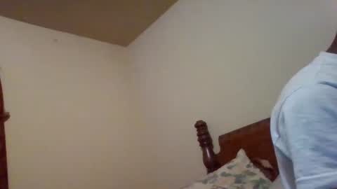 Snapshot of quuwavvy chatting on 10.30.25 quuwavvy online show from 10.30.25