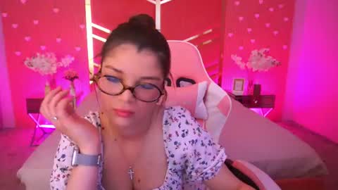 Karolina online show from 06.18.26