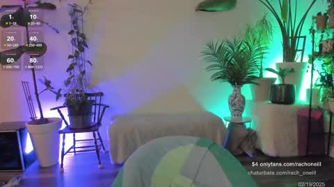 Snapshot of rach_oneill chatting on 02.20.25 Rach ONeill online show from 02.20.25