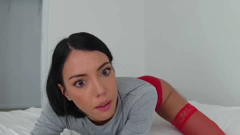 Snapshot of rach_rach chatting on 10.02.25 Rachel Rivers online show from 10.02.25