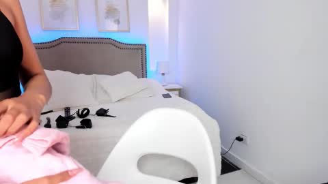 RACHEL ES online show from 03.01.26