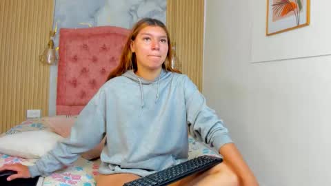 rachellesc online show from 03.24.26