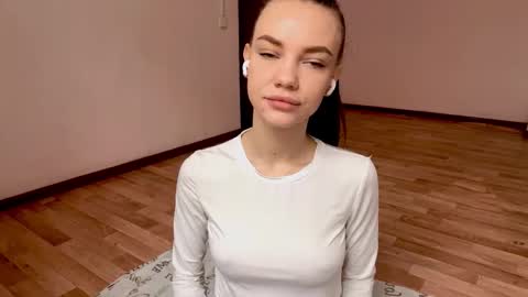 Rachel online show from 11.06.25