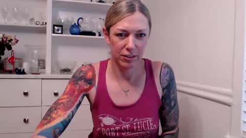 Snapshot of racytracy80 chatting on 01.30.25 Racy Tracy online show from 01.30.25