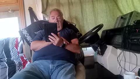 Snapshot of radiomantim chatting on 04.27.26 Radioman for fun online show from 04.27.26