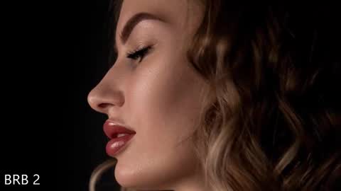 Snapshot of raeannschemmer chatting on 02.27.26 Mila online show from 02.27.26