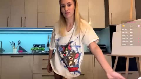 Mila online show from 03.02.26