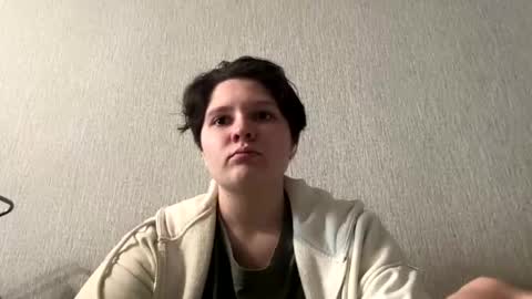 Emmie online show from 05.25.26