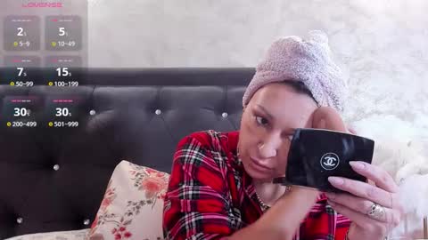 raelledarkstar online show from 02.09.26