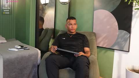 rafa_cruz online show from 12.18.25