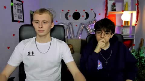 Snapshot of rafael_bien chatting on 02.08.26 rafael online show from 02.08.26