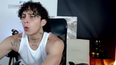 Snapshot of rafaelstone chatting on 03.29.26 IG online show from 03.29.26