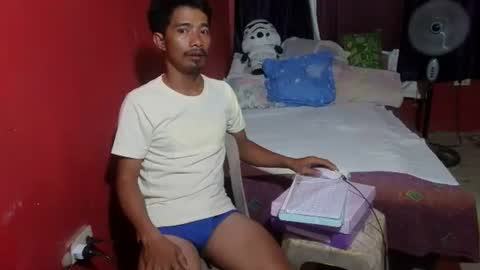 Snapshot of raffyhardcock4u chatting on 05.04.26 Raffyhardcock4u online show from 05.04.26