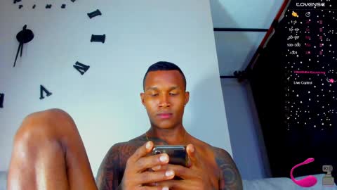 Snapshot of ragnarhot24 chatting on 01.25.25 Andres H online show from 01.25.25