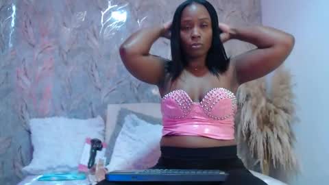 raichellcooper1 online show from 01.06.26