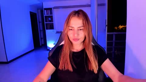 Snapshot of rainbow_jenny chatting on 12.20.24 Jennyindependent model . online show from 12.20.24