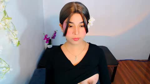 Snapshot of raindrizzle1706 chatting on 11.23.25 raindrizzle1706 online show from 11.23.25