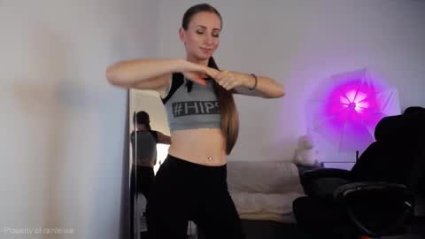 Snapshot of rainleiwa chatting on 09.23.25 Call me Lei online show from 09.23.25