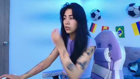 Rainy  online show from 07.18.26