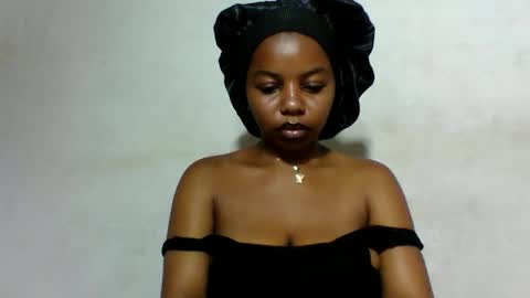 Snapshot of raissa38 chatting on 11.26.25 raissa38 online show from 11.26.25