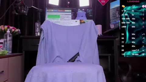 Laura online show from 03.02.25