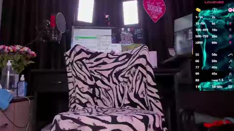 Snapshot of raissa_sky26 chatting on 07.13.26 Laura online show from 07.13.26