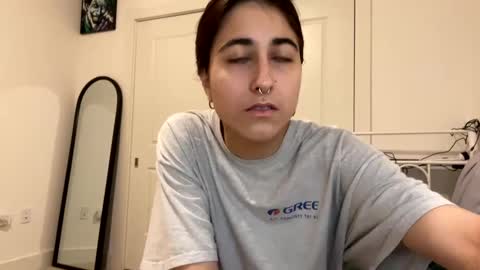 Ray Ray online show from 12.19.24