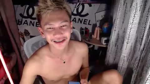 ralfhuge24 online show from 04.19.26