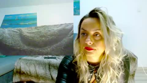 Snapshot of ramonaanca99 chatting on 04.25.26 Kim-Hot-Girl online show from 04.25.26