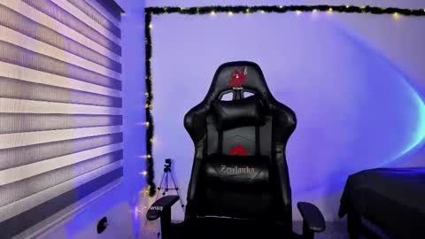 Jonas online show from 02.12.26